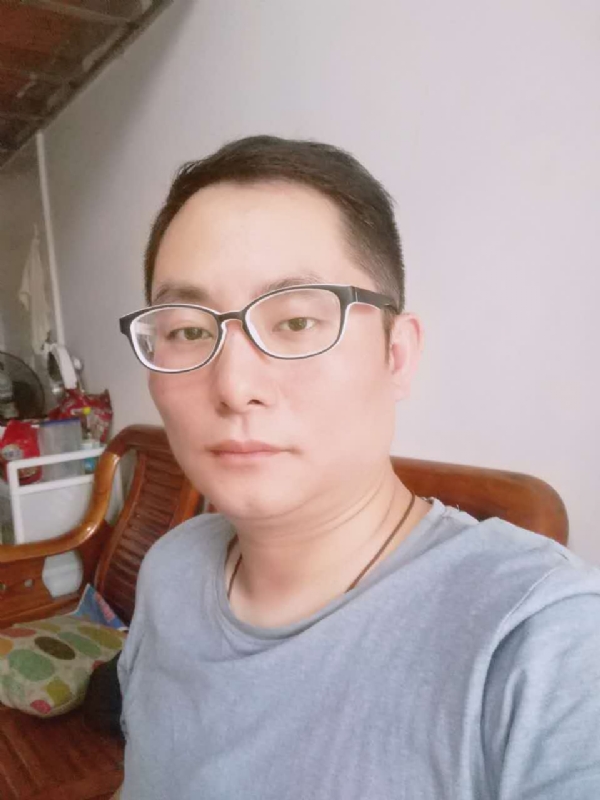 流星的尾巴的第一张照片--尤溪婚介网