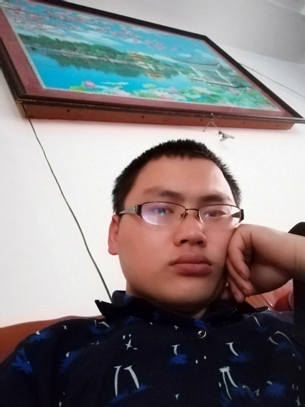 90男孩的第一张照片--尤溪婚介网