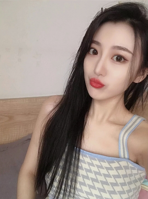 倩倩的第一张照片--尤溪婚介网