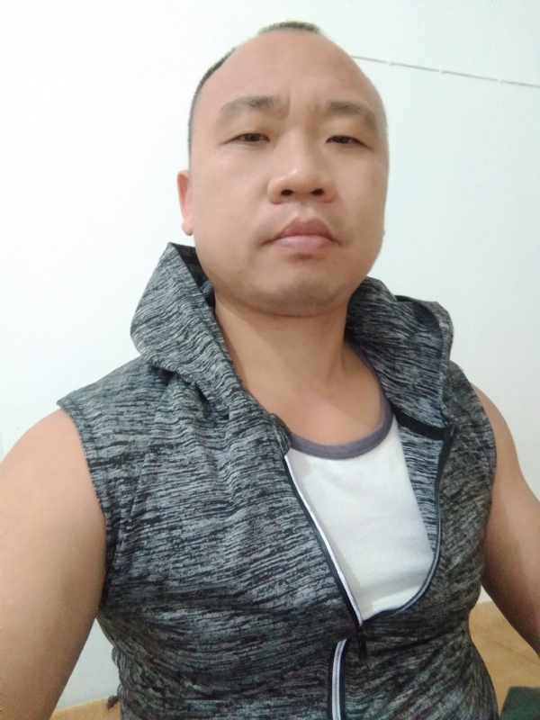 whm的第二张照片--尤溪婚介网