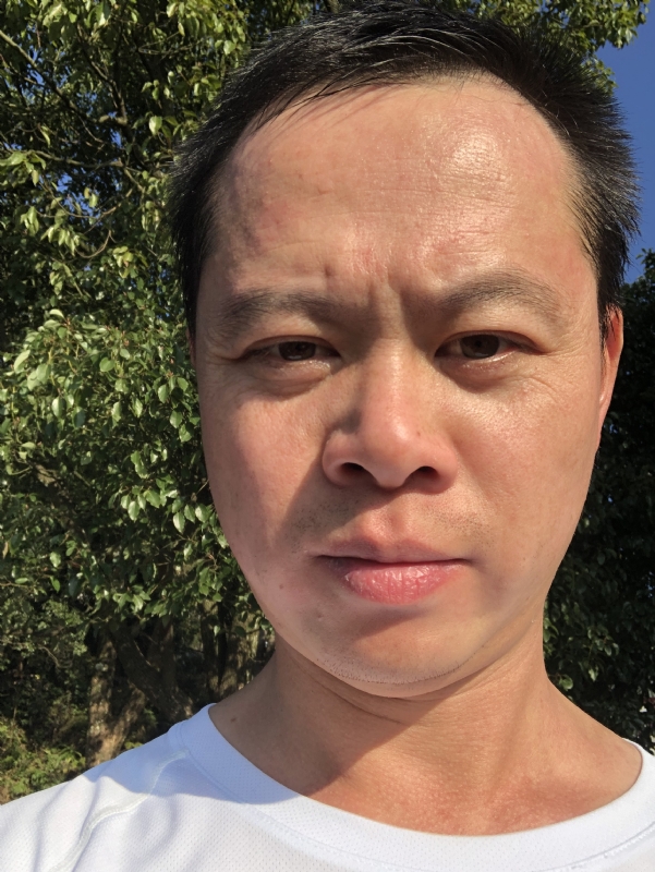 猩猩巨呃的第四张照片--尤溪婚介网