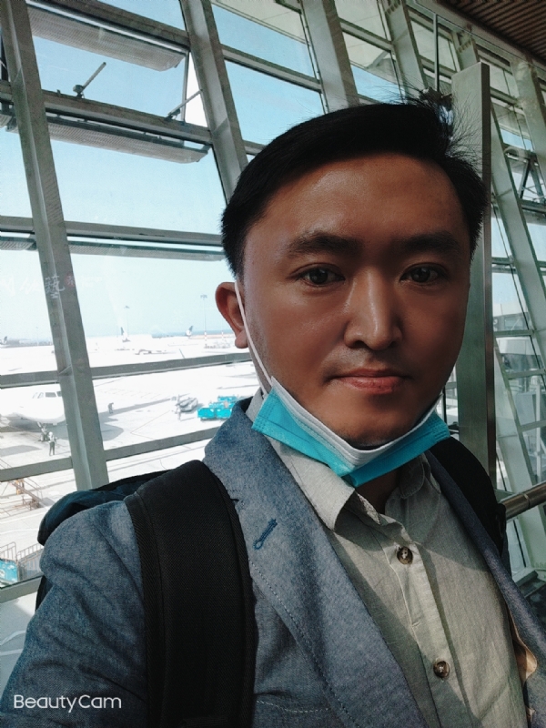 沈先生的第一张照片--尤溪婚介网