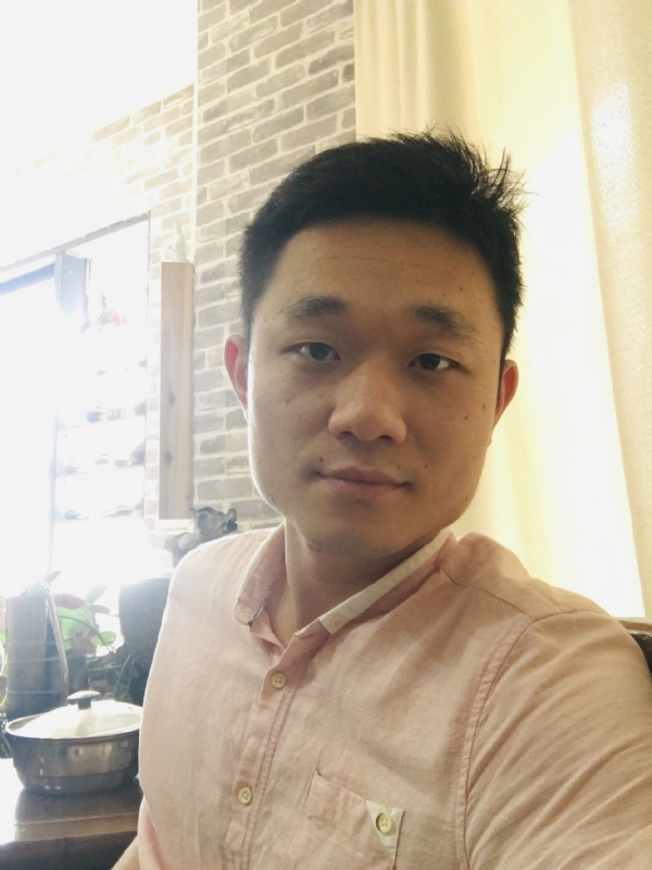 落落大方的第二张照片--尤溪婚介网