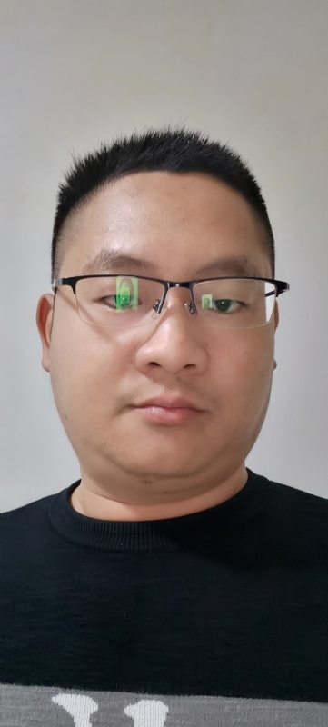 龙逍遥的第一张照片--尤溪婚介网