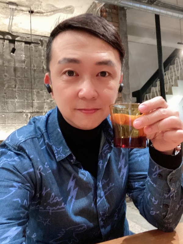 陈道明的第二张照片--尤溪婚介网