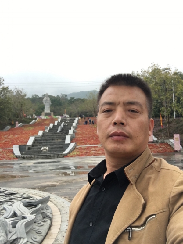 开心的松鼠的第二张照片--尤溪婚介网