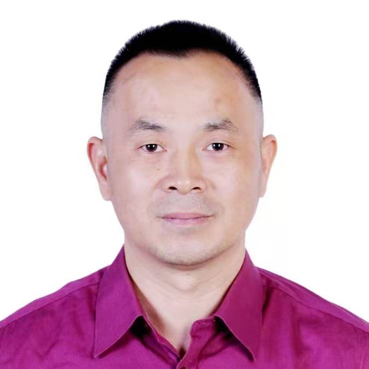 鹏晖的第三张照片--尤溪婚介网