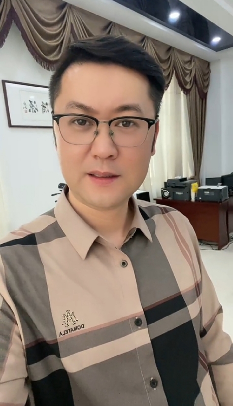 勤勉的第一张照片--尤溪婚介网