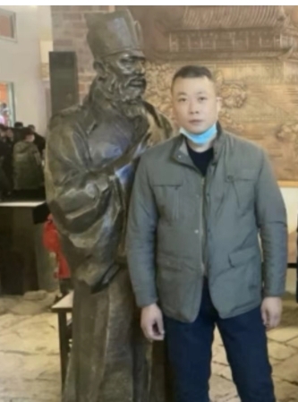 小峰的第一张照片--尤溪婚介网