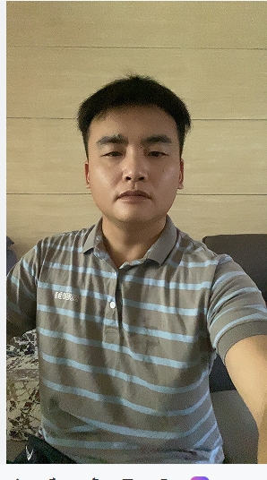 走在红毯那一天的第二张照片--尤溪婚介网