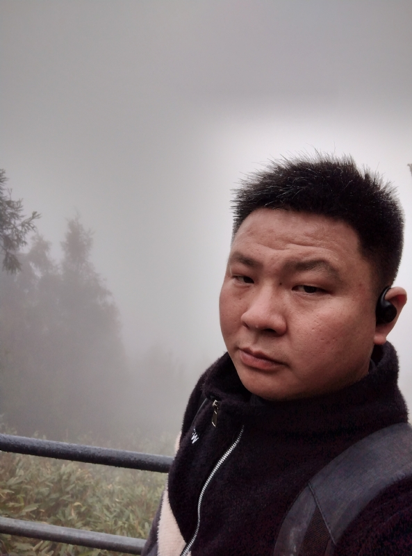 何何何的第一张照片--尤溪婚介网