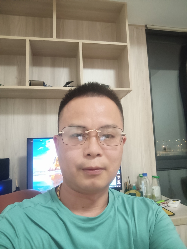 逍遥霸道的第一张照片--尤溪婚介网