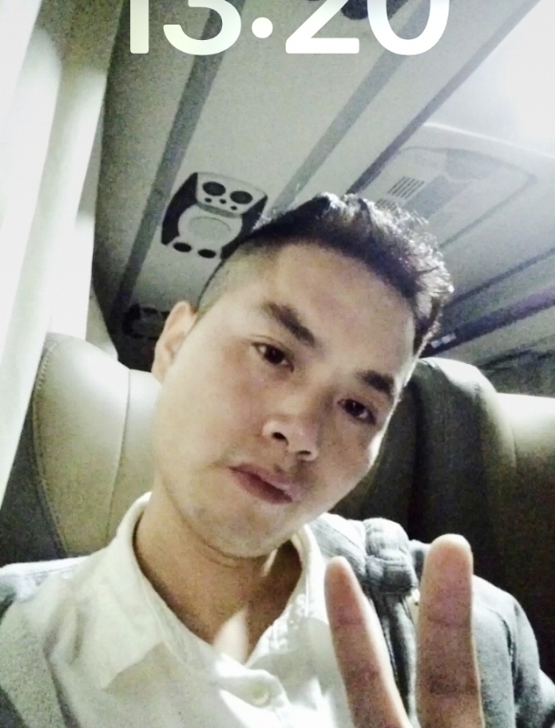 飞扬蓝天的第一张照片--尤溪婚介网