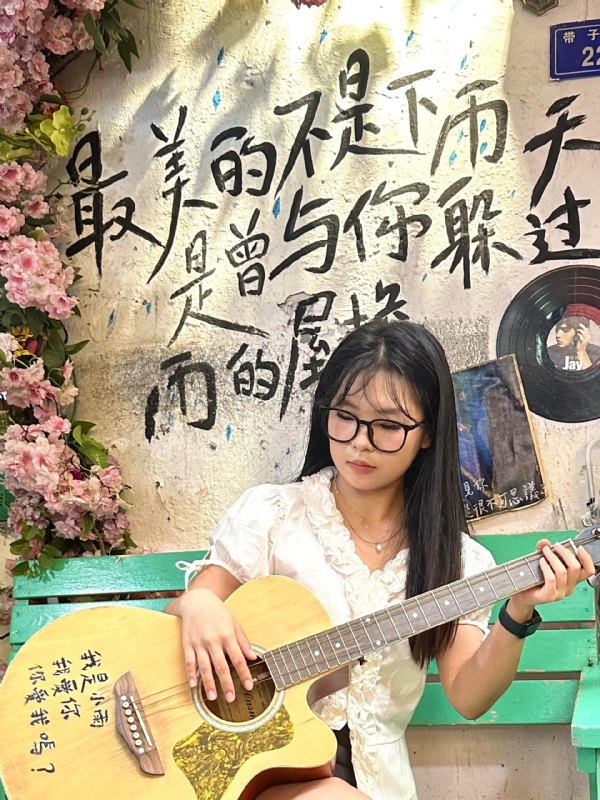 魔仙的第一张照片--尤溪婚介网
