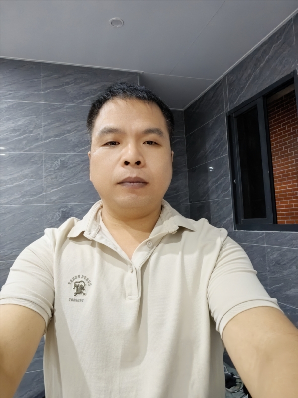 刘两水的第一张照片--尤溪婚介网